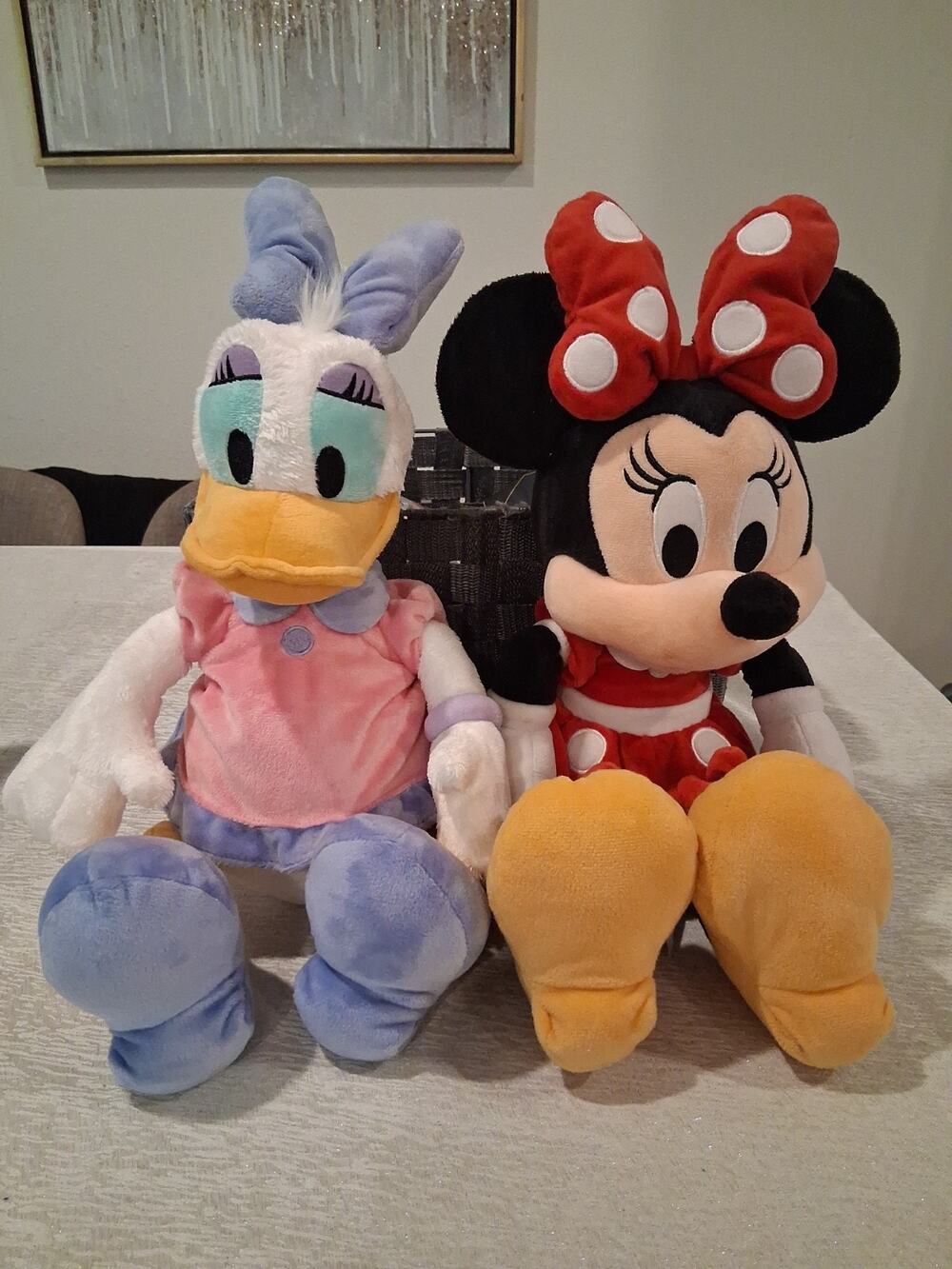 Disney Store Minnie Mouse & Daisy Duck Plush 18" Stuffed Animal Toy Bundle Set